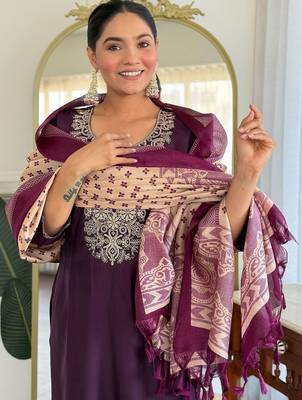 Women Ethnic Motifs Embroidered Regular Sequinned Kurta with Trousers & With Dupatta 3