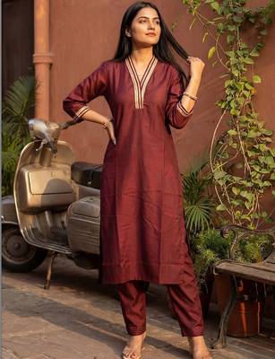 Women Regular Kurta with Trousers 2