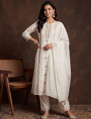 Women Ethnic Motifs Embroidered Regular Sequinned Kurta with Trousers & With Dupatta 1
