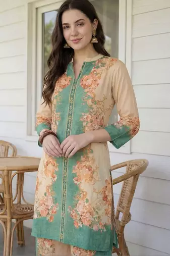 Women Floral Printed Regular Sequinned Kurta with Palazzos