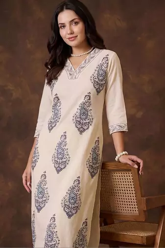 Women Paisley Printed Regular Thread Work Pure Cotton Kurta with Palazzos