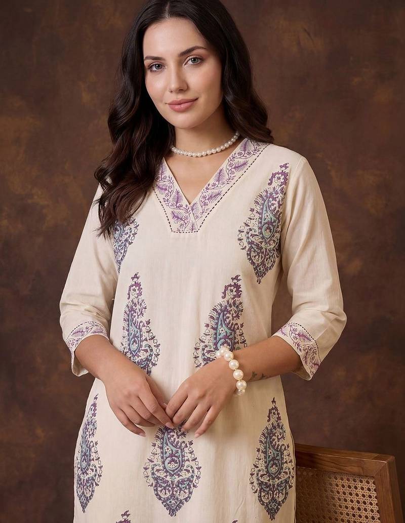 Women Paisley Printed Regular Thread Work Pure Cotton Kurta with Palazzos