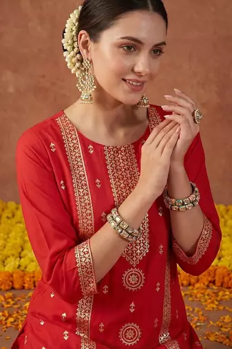 Women Ethnic Motifs Embroidered Regular Sequinned Kurta with Trousers & With Dupatta