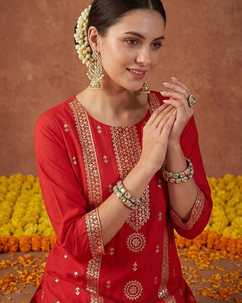 Women Ethnic Motifs Embroidered Regular Sequinned Kurta with Trousers & With Dupatta