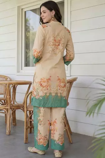 Women Floral Printed Regular Sequinned Kurta with Palazzos