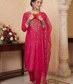 Women Floral Embroidered Regular Thread Work Kurta with Trousers & With Dupatta