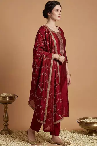 Women Ethnic Motifs Embroidered Regular Sequinned Kurta with Trousers & With Dupatta