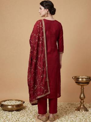 Women Ethnic Motifs Embroidered Regular Sequinned Kurta with Trousers & With Dupatta 3