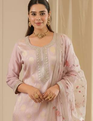 Women Embroidered Regular Kurta with Trousers & With Dupatta 2