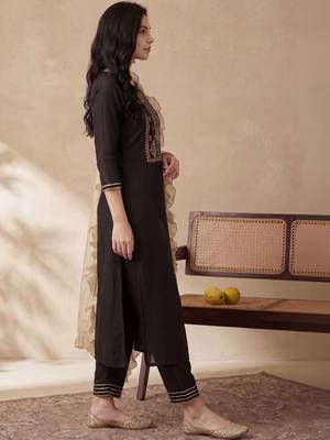 Women Embroidered Regular Liva Kurta with Trousers & With Dupatta 4