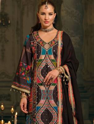 Women Ethnic Motifs Printed Regular Mirror Work Kurta with Palazzos & With Dupatta 4