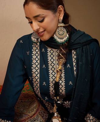 Women Ethnic Motifs Embroidered Regular Sequinned Kurta with Trousers & With Dupatta 3