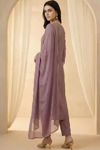 Women Ethnic Motifs Embroidered Regular Kurta with Trousers & With Dupatta