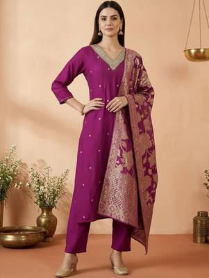 Women Ethnic Motifs Embroidered Regular Kurta with Trousers & With Dupatta 2