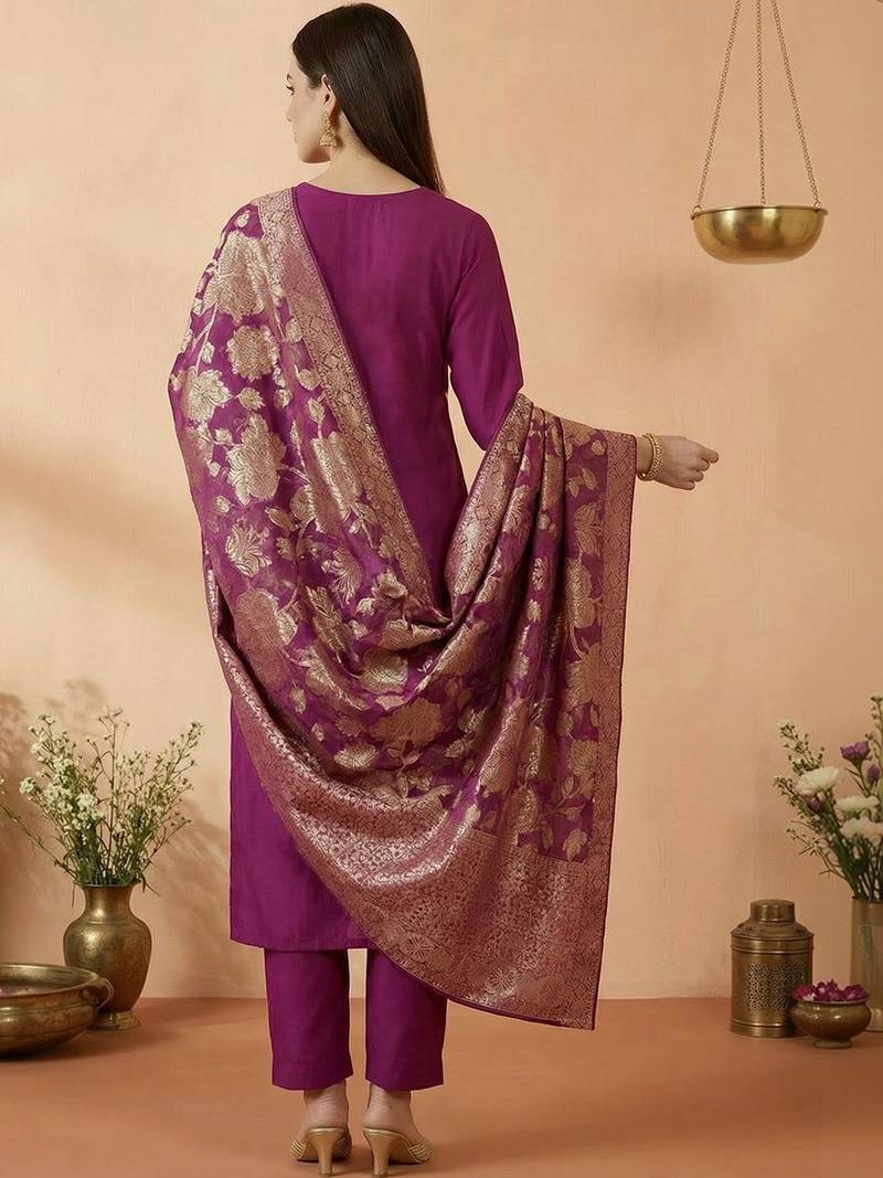 Women Ethnic Motifs Embroidered Regular Kurta with Trousers & With Dupatta