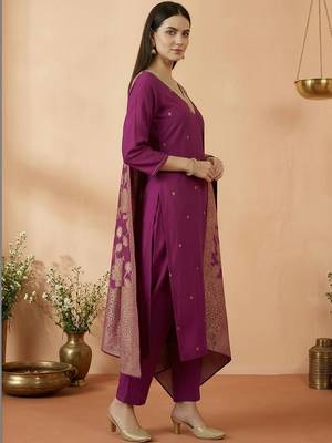 Women Ethnic Motifs Embroidered Regular Kurta with Trousers & With Dupatta 7