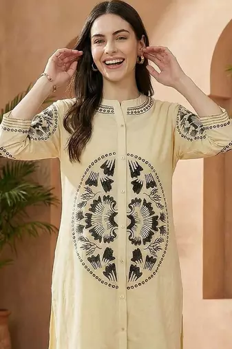Women Embroidered Regular Thread Work Pure Cotton Kurta with Palazzos