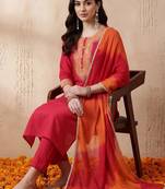 Women Ethnic Motifs Regular Kurta with Trousers & With Dupatta