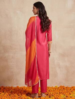 Women Ethnic Motifs Regular Kurta with Trousers & With Dupatta 5