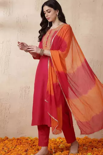 Women Ethnic Motifs Regular Kurta with Trousers & With Dupatta