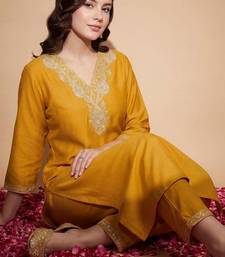 Women Ethnic Motifs Embroidered Regular Sequinned Kurta with Trousers