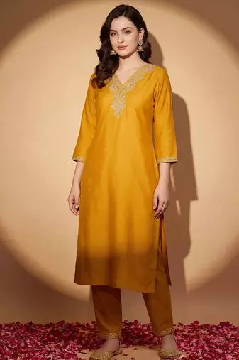 Women Ethnic Motifs Embroidered Regular Sequinned Kurta with Trousers