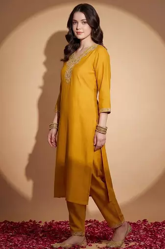Women Ethnic Motifs Embroidered Regular Sequinned Kurta with Trousers