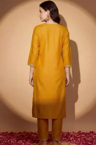 Women Ethnic Motifs Embroidered Regular Sequinned Kurta with Trousers