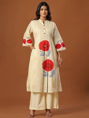 Women Floral Printed Regular Thread Work Pure Cotton Kurta with Trousers 1