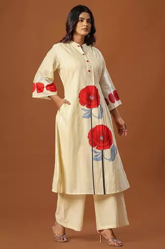 Women Floral Printed Regular Thread Work Pure Cotton Kurta with Trousers