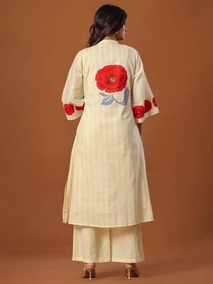 Women Floral Printed Regular Thread Work Pure Cotton Kurta with Trousers 5