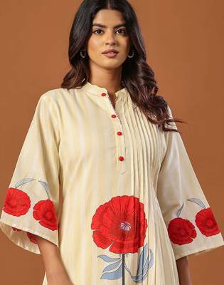 Women Floral Printed Regular Thread Work Pure Cotton Kurta with Trousers 6