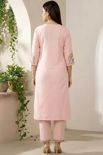 Women Floral Embroidered Regular Thread Work Kurta with Trousers