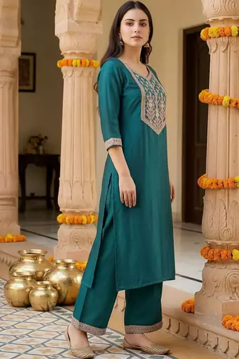 Women Ethnic Motifs Embroidered Regular Liva Kurta with Trousers