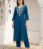 Women Ethnic Motifs Embroidered Regular Kurta with Trousers