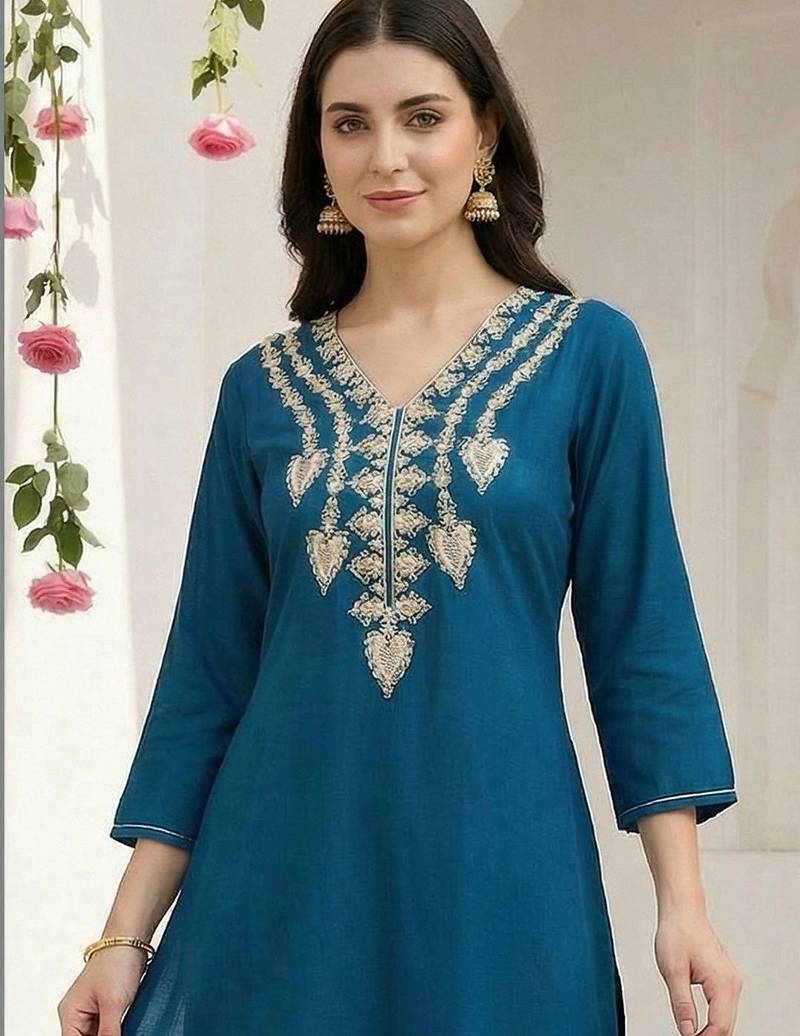 Women Ethnic Motifs Embroidered Regular Kurta with Trousers