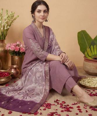 Women Ethnic Motifs Embroidered Regular Thread Work Kurta with Trousers & With Dupatta 7