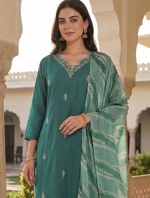 Women Ethnic Motifs Embroidered Regular Thread Work Kurta with Trousers & With Dupatta 2