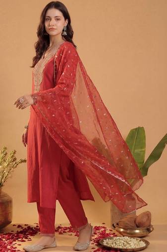 Women Paisley Embroidered Regular Sequinned Liva Kurta with Trousers & With Dupatta