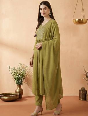 Women Ethnic Motifs Embroidered Regular Mirror Work Kurta with Trousers & With Dupatta 4