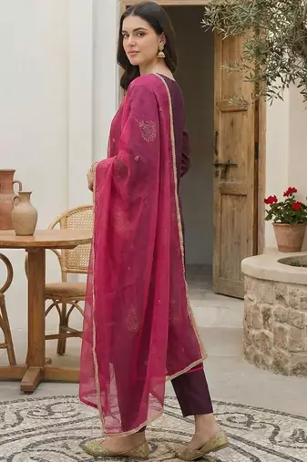 Women Ethnic Motifs Embroidered Regular Sequinned Liva Kurta with Trousers & With Dupatta