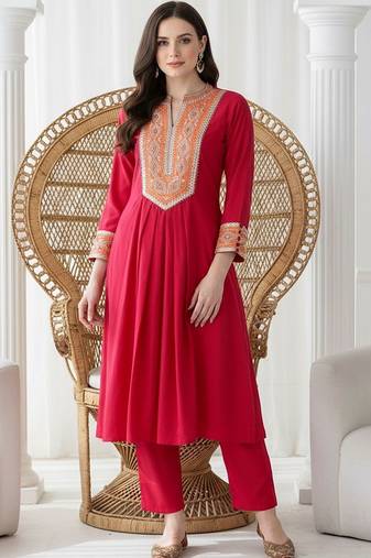 Women Ethnic Motifs Embroidered Regular Mirror Work Kurta with Trousers