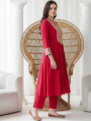 Women Ethnic Motifs Embroidered Regular Mirror Work Kurta with Trousers 3
