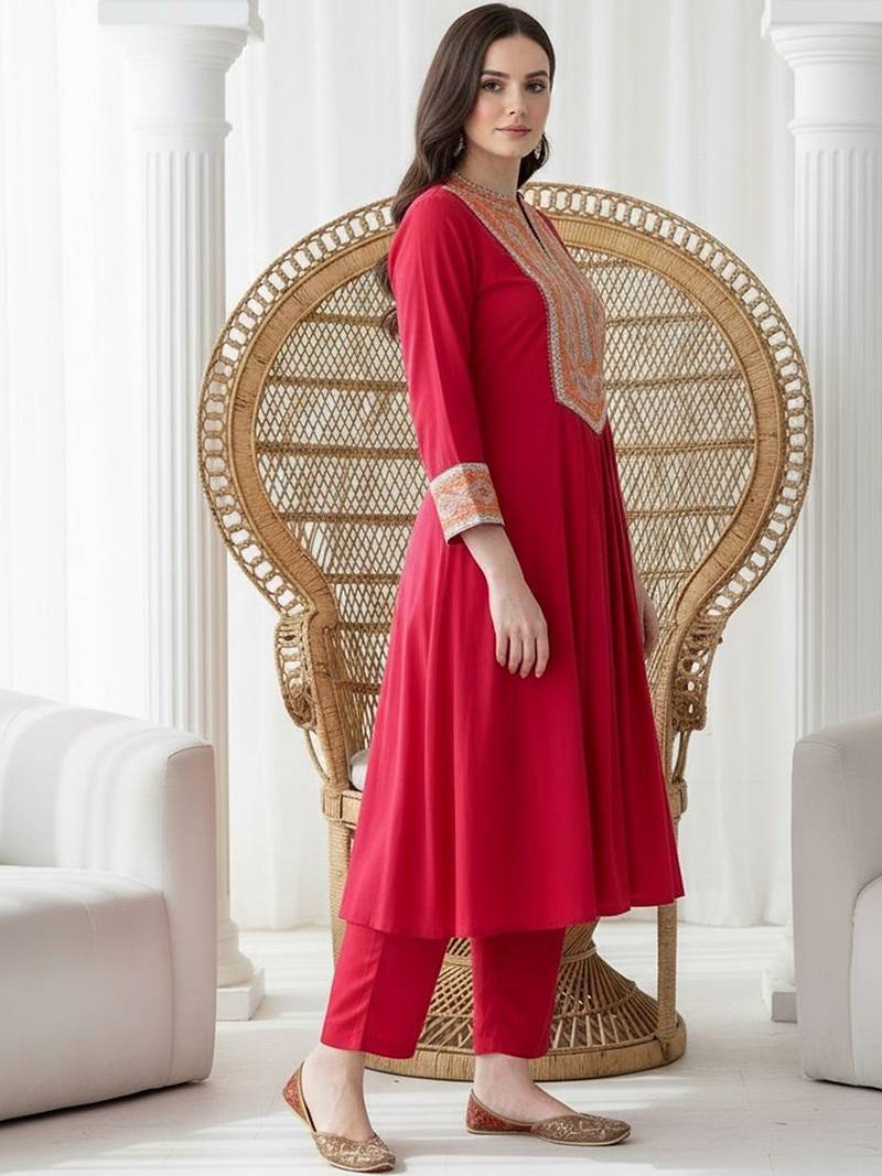 Women Ethnic Motifs Embroidered Regular Mirror Work Kurta with Trousers