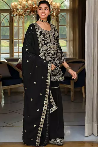 Women Floral Embroidered Regular Beads and Stones Kurta with Sharara & With Dupatta