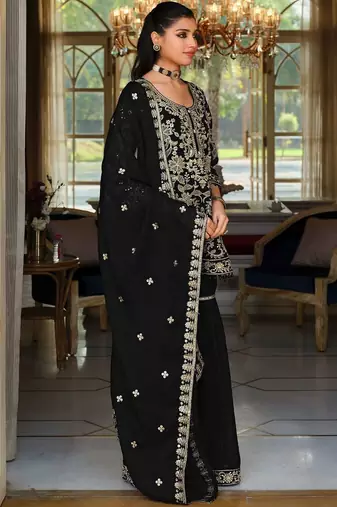 Women Floral Embroidered Regular Beads and Stones Kurta with Sharara & With Dupatta