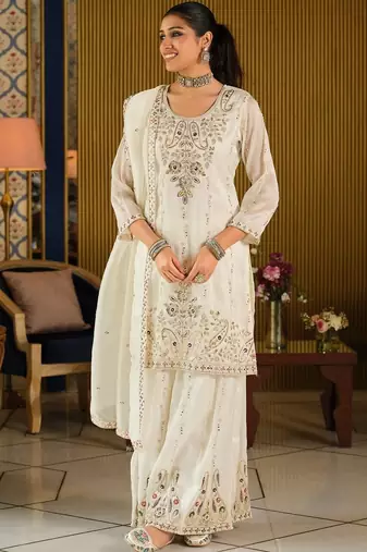 Women Paisley Embroidered Regular Beads and Stones Kurta with Palazzos & With Dupatta