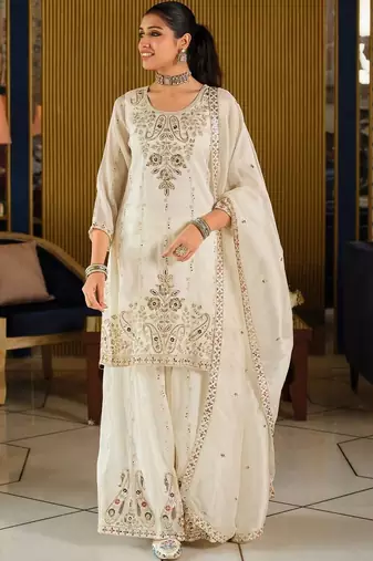 Women Paisley Embroidered Regular Beads and Stones Kurta with Palazzos & With Dupatta