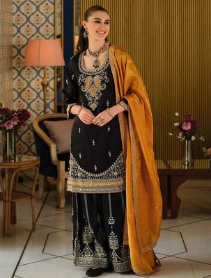 Women Paisley Embroidered Regular Beads and Stones Kurta with Palazzos & With Dupatta 1