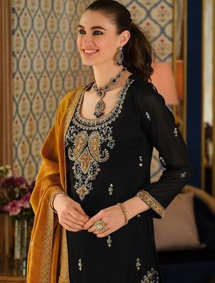 Women Paisley Embroidered Regular Beads and Stones Kurta with Palazzos & With Dupatta 4